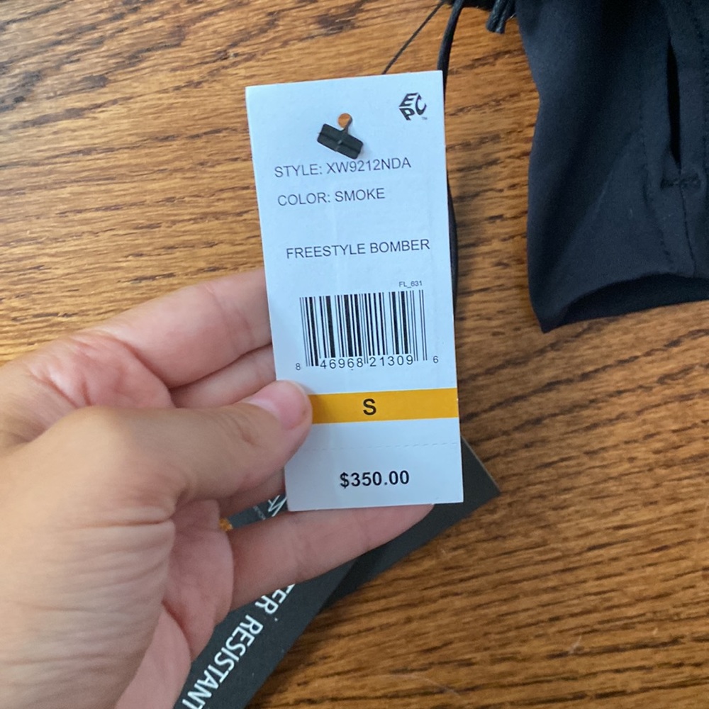 SAM jacket - Picture 2 of 3